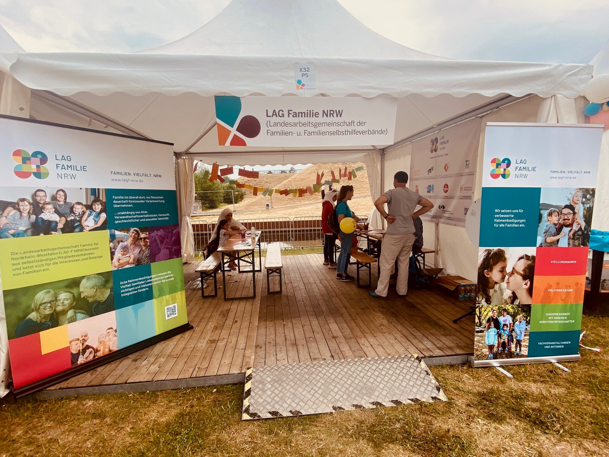 Stand2
